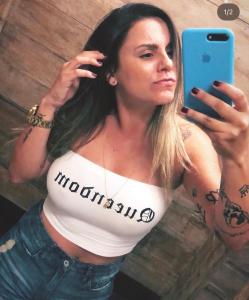 623529304: Chica busca chico en Barcelona