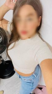 613563917: Chica busca chico en Alicante