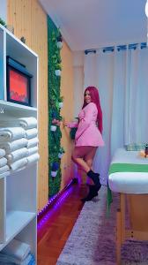 631583415: Chica busca chico en Pontevedra