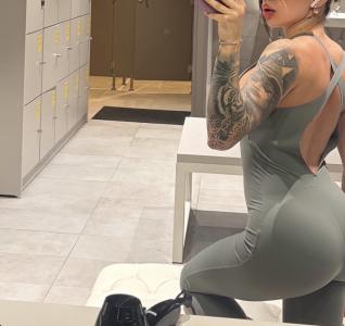 627486352: Chica busca chico en Madrid