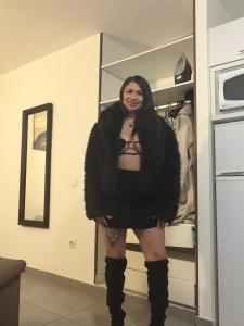 634357196: Chica busca chico en Tenerife