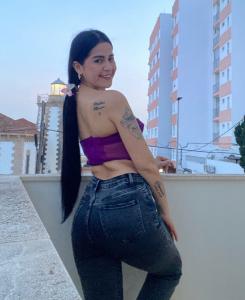 627899812: Chica busca chico en Ibiza