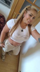 624718025: Chica busca chico en Madrid