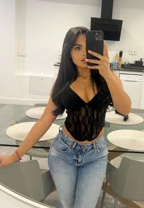 602573263: Chica busca chico en La Coruña