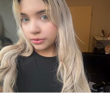 603410234: Chica busca chico en Barcelona