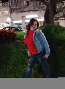 605441210: Chica busca chico en Pontevedra
