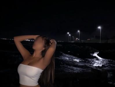 610811643: Chica busca chico en Mallorca