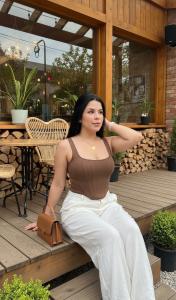 641844352: Chica busca chico en Ibiza