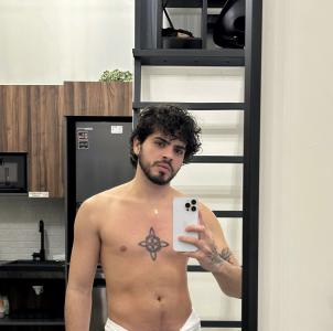 657760729: Chico busca chica en Valencia