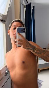 643695984: Chico busca chica en Cádiz