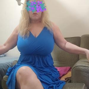 637940077: Chica busca chico en Madrid