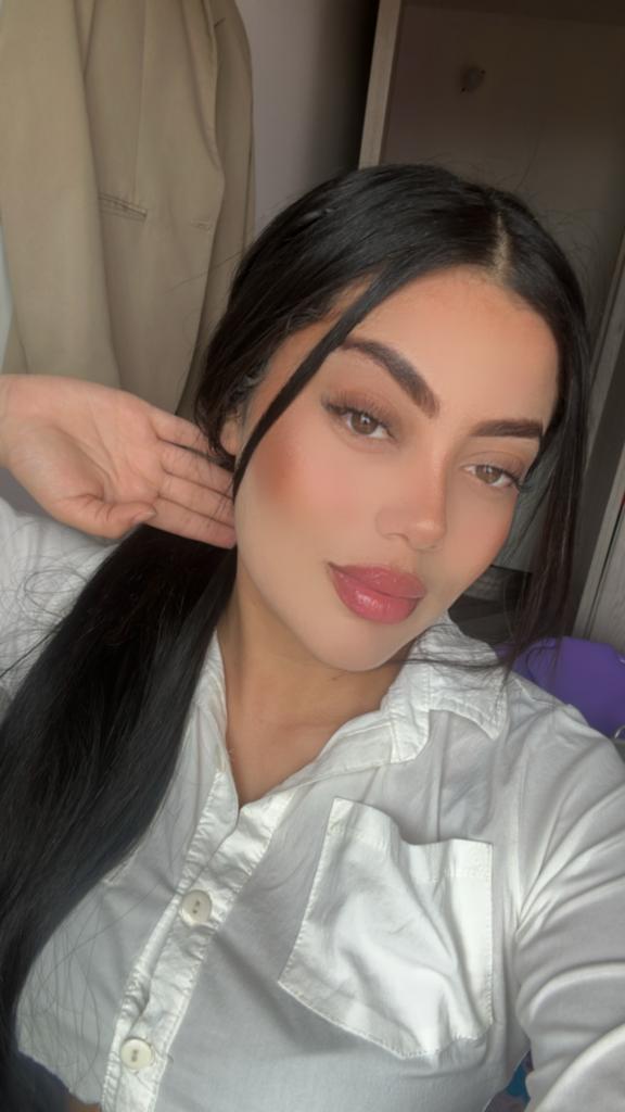 637107610: Chica busca chico en Madrid