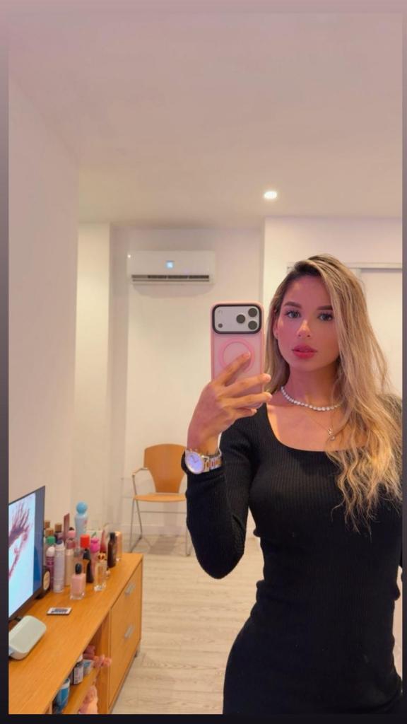 673546210: Chica busca chico en Mallorca