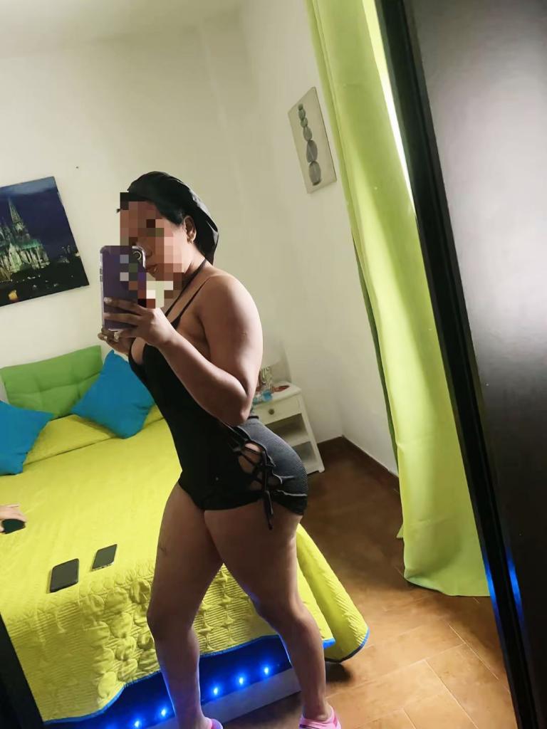 643212391: Chica busca chico en Córdoba