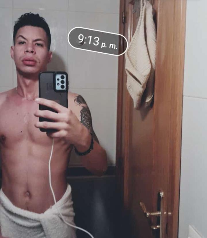 624721737: Chico busca chica en Zaragoza