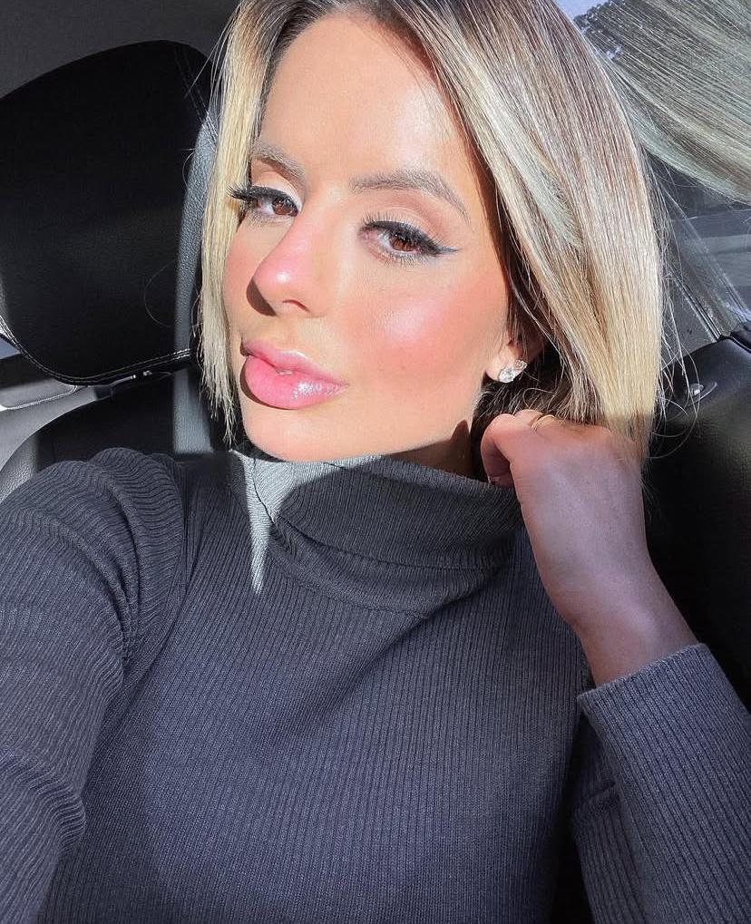 661486399: Chica busca chico en Mallorca