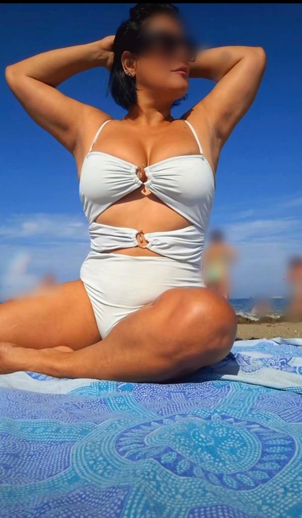 Chica busca chico en Sevilla: 