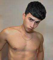 637816351: Chico busca chica en Madrid