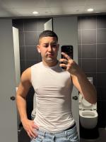 661604125: Chico busca chica en Almería