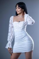 617492072: Chica busca chico en Barcelona