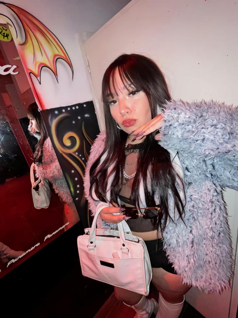 658107702: Virtual en Madrid