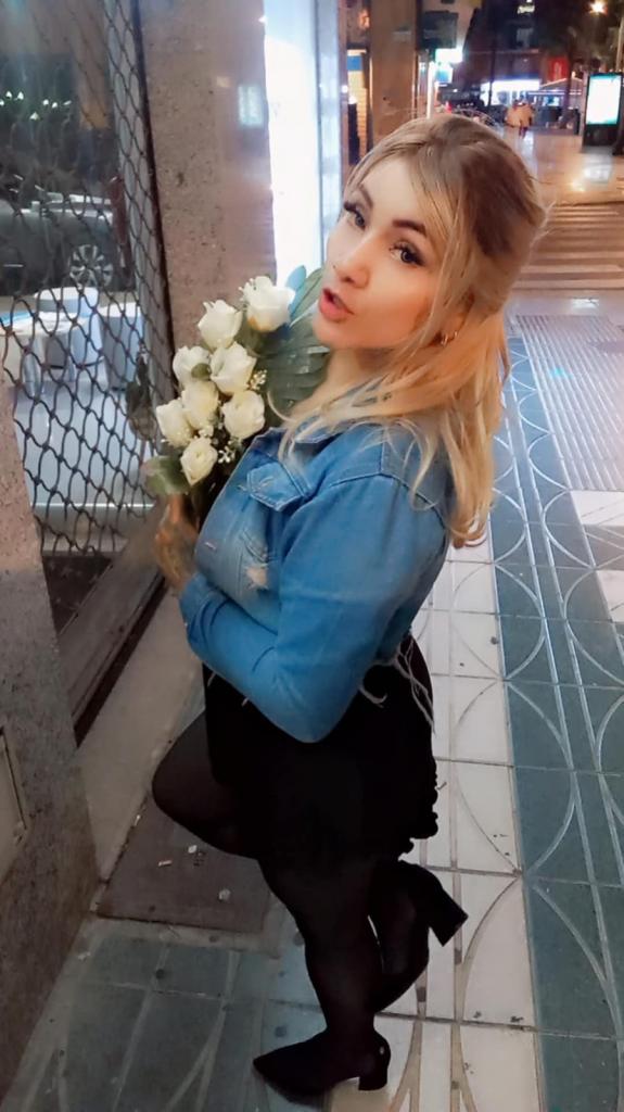 641817786: Chica busca chico en Murcia