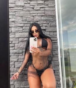 644784505: Chica busca chico en Mallorca