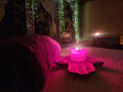 641400416: Chica busca chico en León