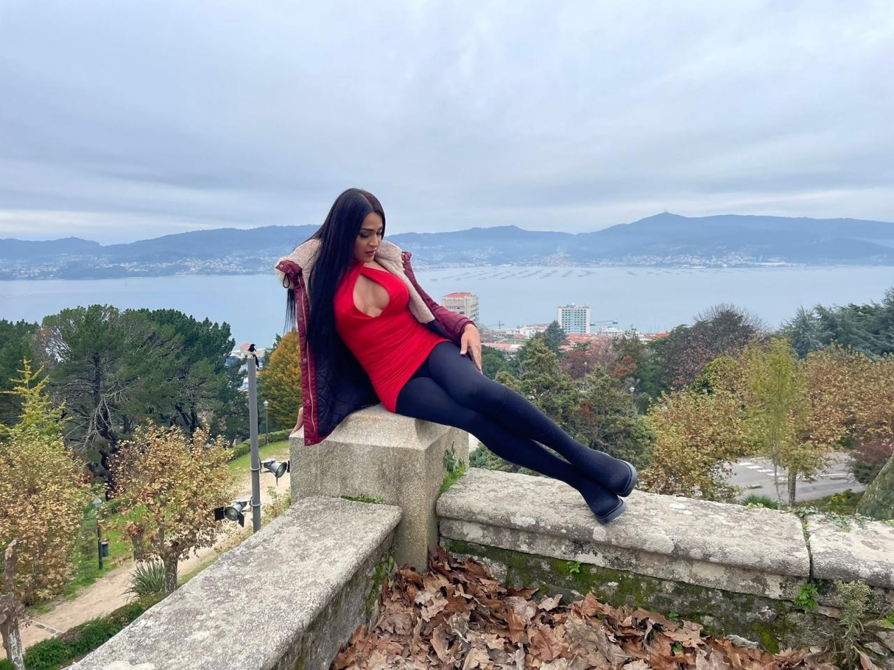 677913721: Transexual en Cantabria