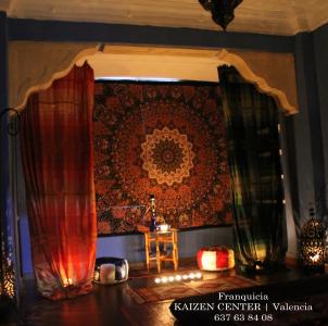 Chica busca chico en Valencia: Chica busca chico