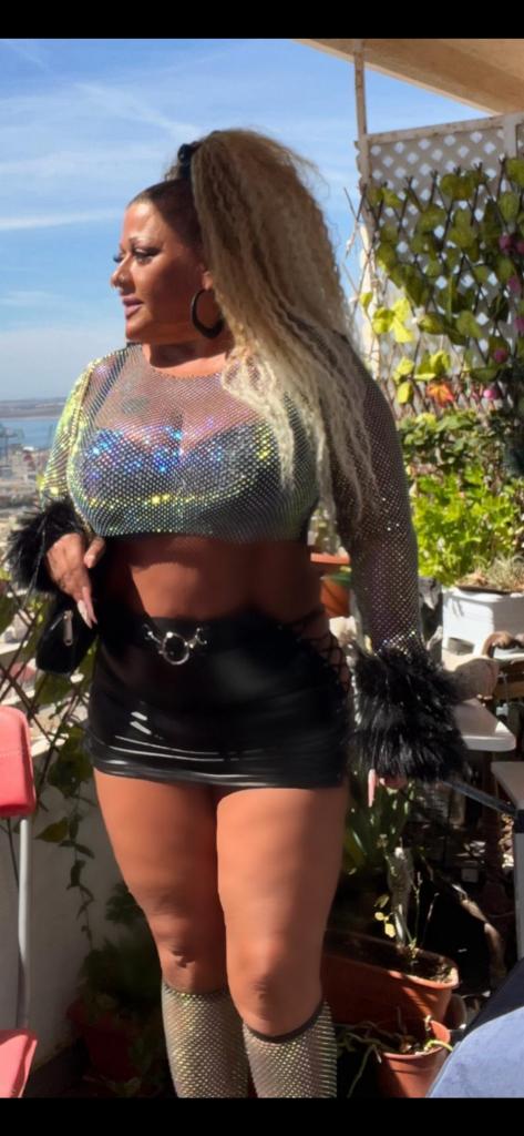 602464997: Chica busca chico en Asturias