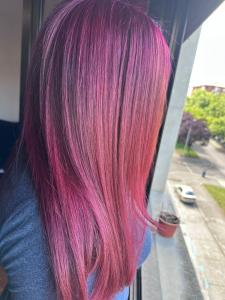 641017705: Travesti en León