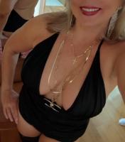 697685515: Chica busca chico en Tarragona