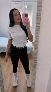 Chica busca chico en Granada: 