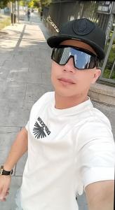 617932041: Chico busca chica en Madrid