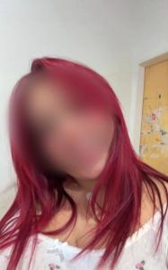 631322953: Chica busca chico en Barcelona