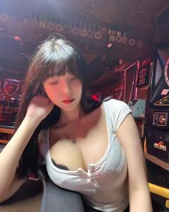 658468655: Chica busca chico en Guadalajara