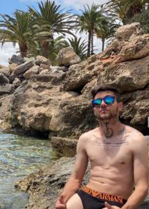 Chico busca chica en Mallorca: 