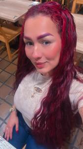 647033257: Chica busca chico en Gerona