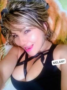 Chica busca chico en Cádiz: 