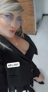 Chica busca chico en Cádiz: 