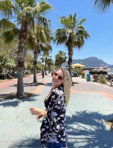 Chica busca chico en Cádiz: 