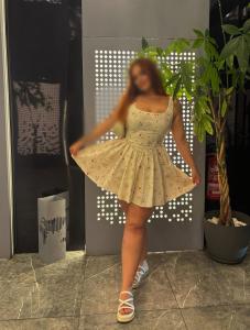 641323682: Chica busca chico en La Coruña