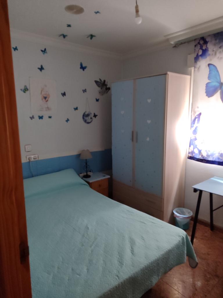 643267451: Chica busca chico en Murcia