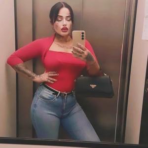 641296067: Chica busca chico en Madrid