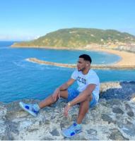 633725300: Chico busca chica en Madrid