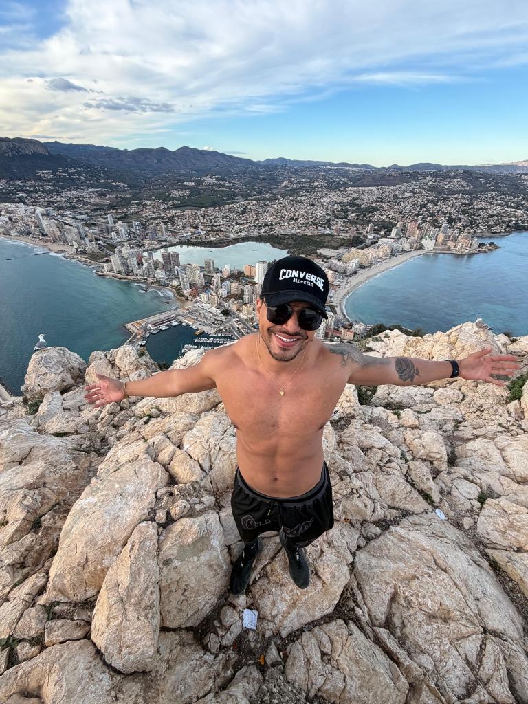 Chico busca chica en Pontevedra: 