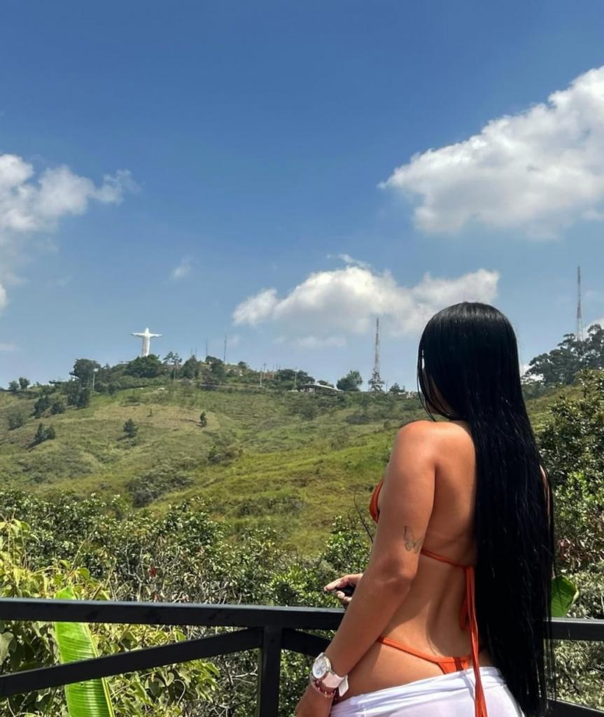 Chica busca chico en Cádiz: Chica busca chico