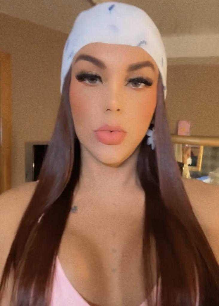 631560285: Travesti en Barcelona