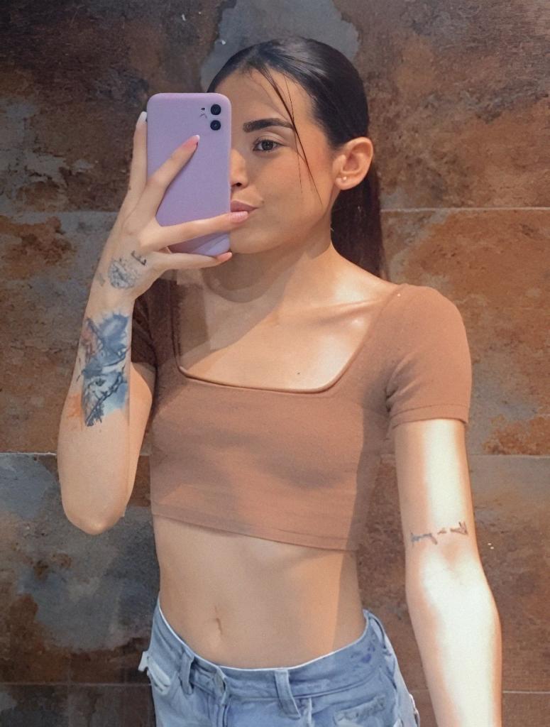 611286379: Chica busca chico en Madrid